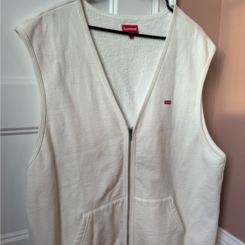 Supreme Cream Zip-Up Vest with Red Tag